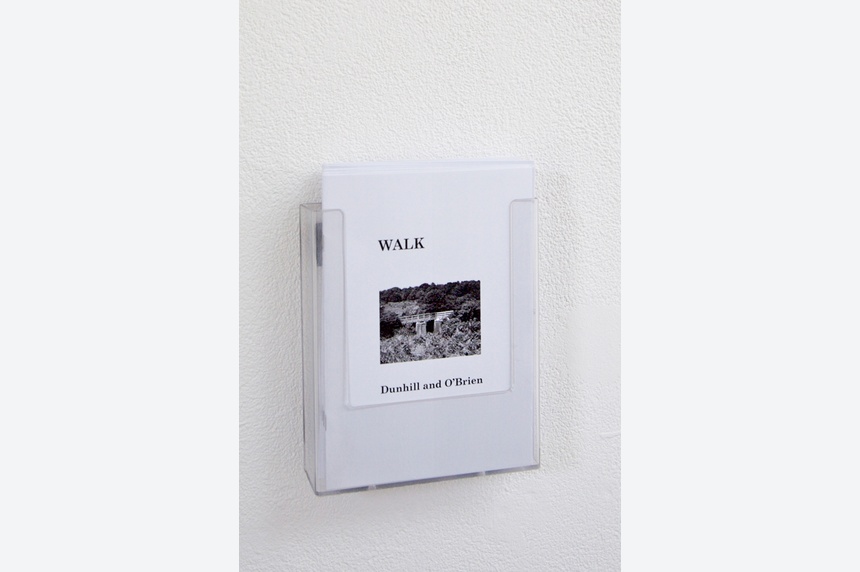 WALK_booklet_carousel_correct_grey